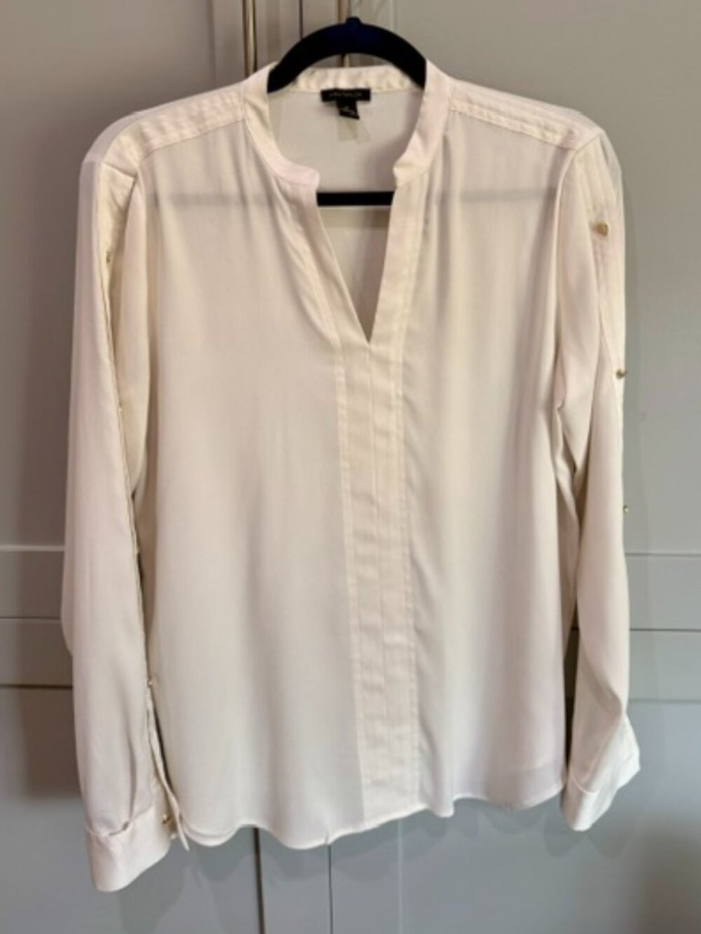 Ann Taylor White Satin Long Sleeve Split V-Neck Blouse.